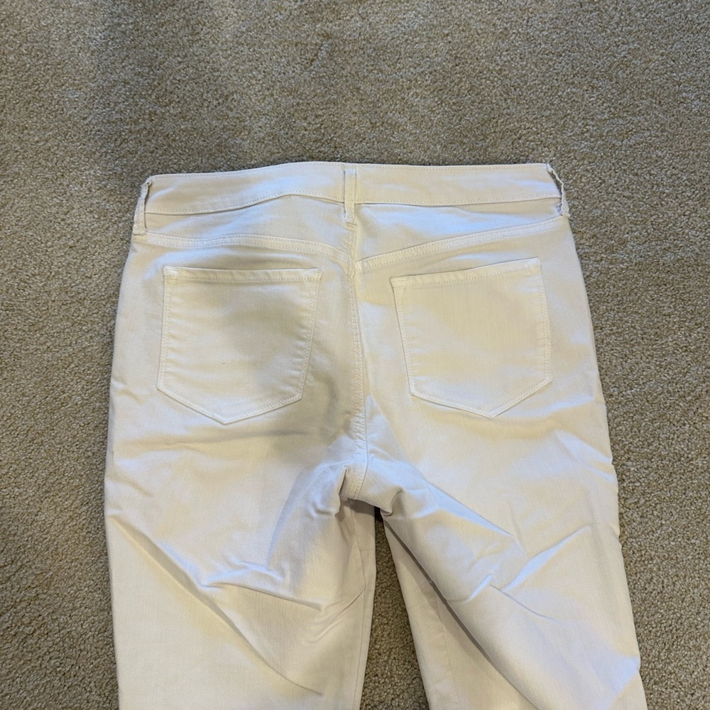 Old Navy Rockstar White Jeans - Picture 8 of 14